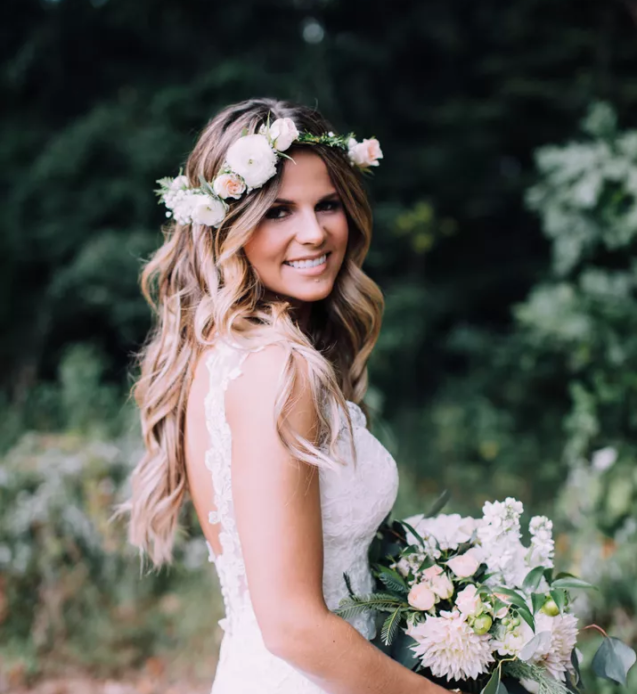 bridal hairstyle, surfer waves