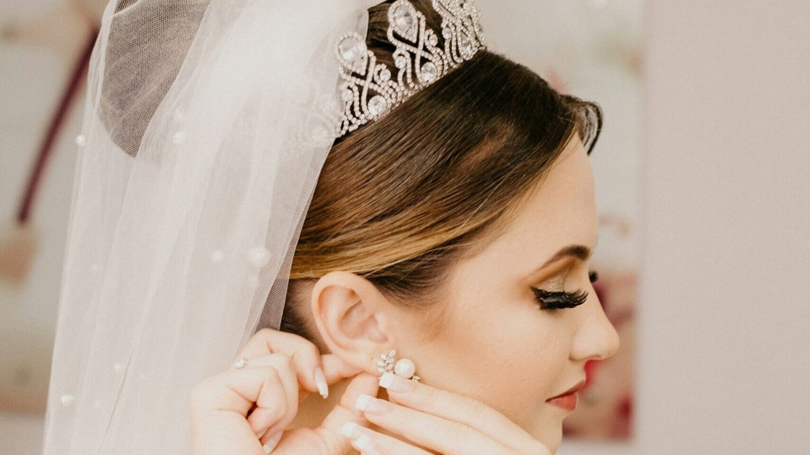 tocados de novia, wedding makeup malaga