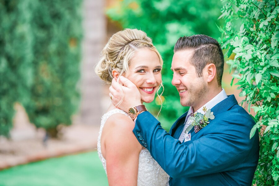 brides with curls