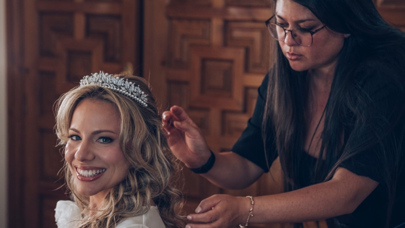 weddings in spain, wedding hairstylist, bridal hairstyles
