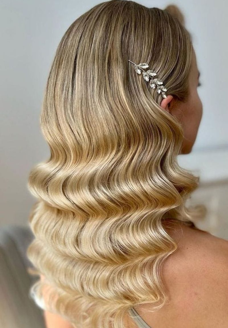 glam waves, hollywood waves