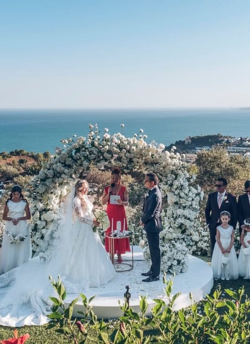 weddings in spain, wedding hairstylist, bridal hairstyles